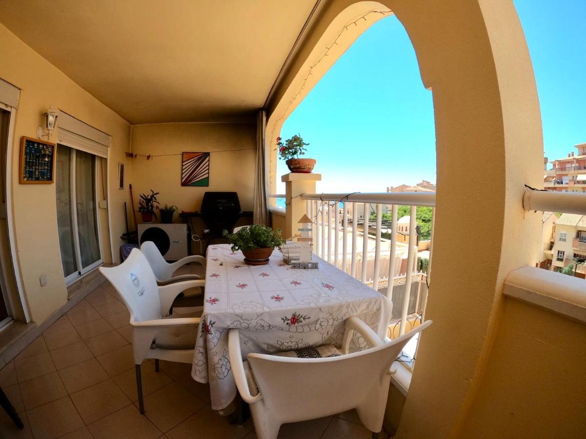 Room With Sea And Mountain Views Habitacion En Piso Compartido Para 1 O 2 Personas 贝纳尔马德纳 外观 照片